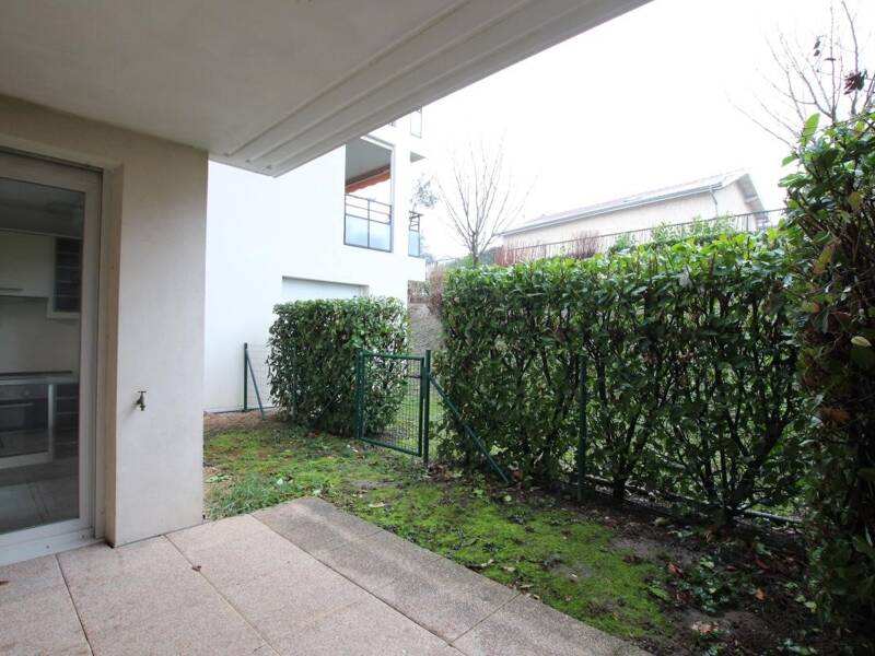 Maison à louer, 49m², SAINT LAURENT DE MURE