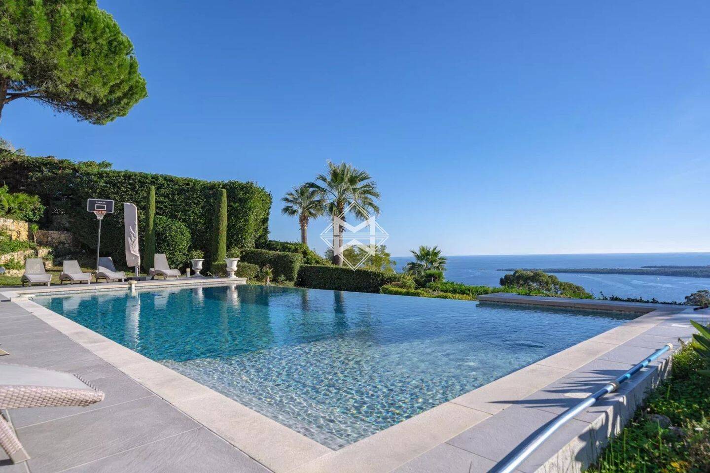 Maison à vendre, 350m², CANNES