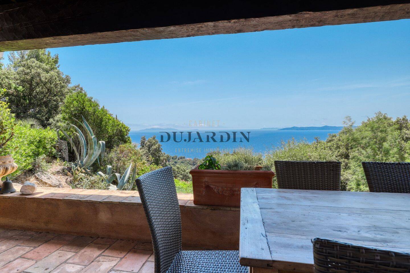 Maison à vendre, 130m², RAYOL CANADEL SUR MER