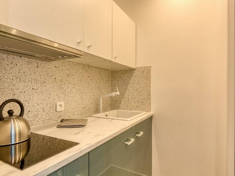 Maison à louer, 15m², PARIS 18E