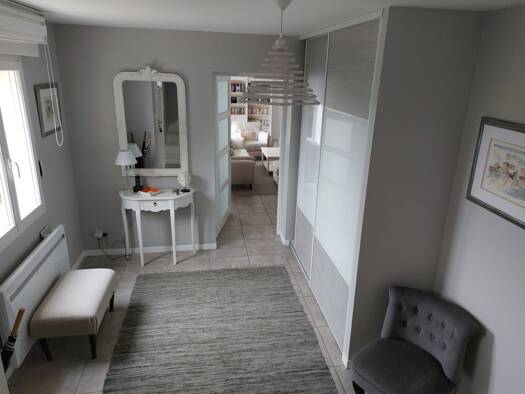 Maison de plain-pied à vendre 409 300 € 7 pièces 5 chambres 236,42 m² 12 300 m² de terrain Savigné-l'Évêque 72460