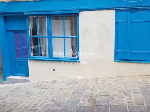 Appartement à vendre 143 000 € 2 pièces 1 chambre 44 m² RDC/3 Centre Ville Rive Droite Laval 53000