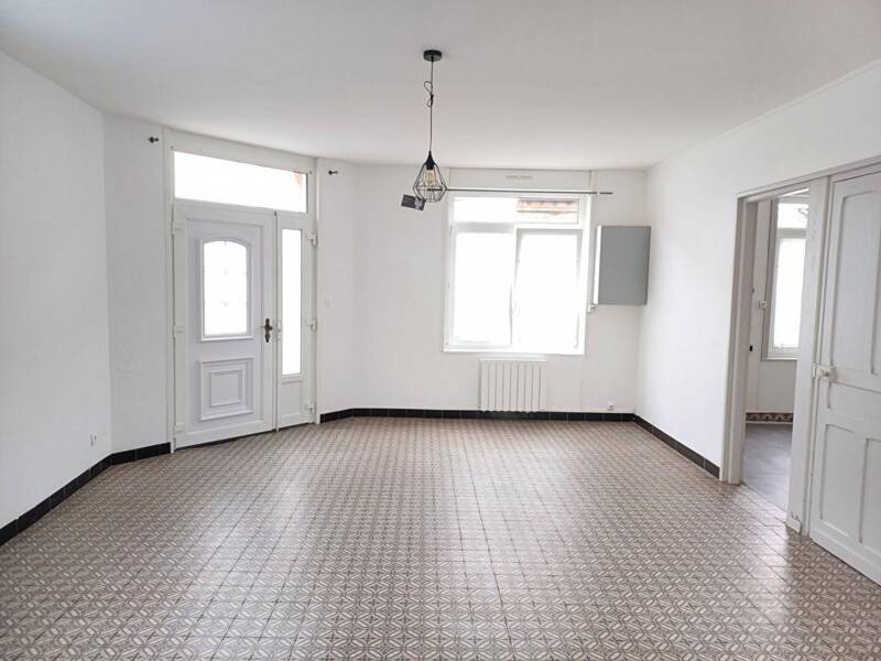 Maison à louer, 69m², STRAZEELE