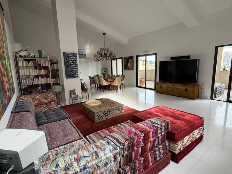 Maison à vendre, 305m², PORTO VECCHIO