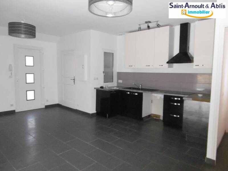 Maison à louer, 82m², PONTHEVRARD