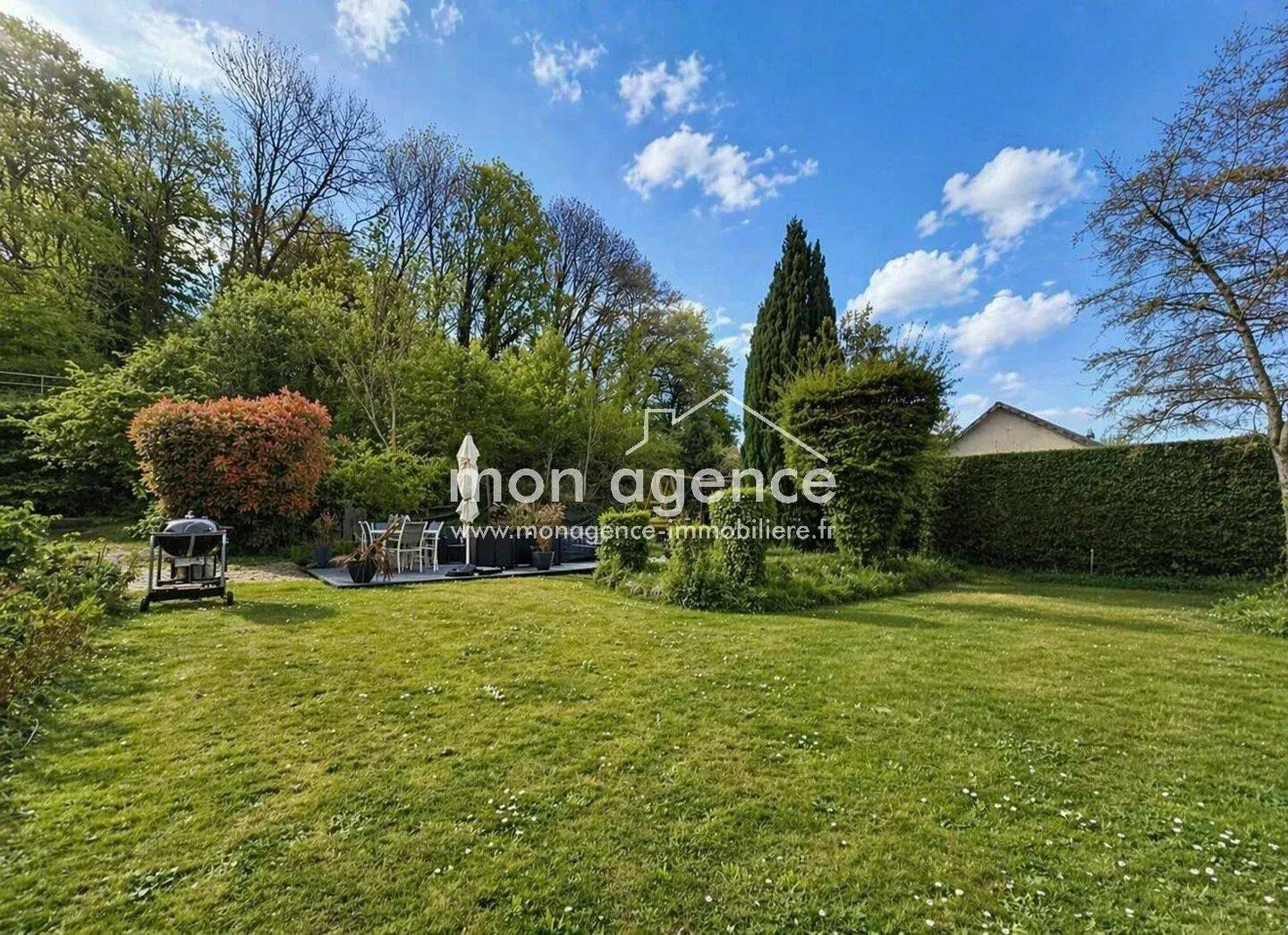 Maison à vendre, 106m², LA NEUVILLE CHANT D'OISEL