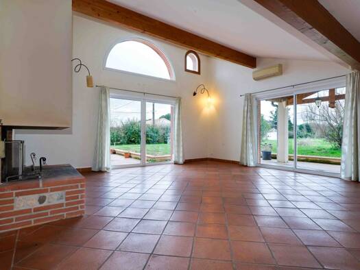 Maison à vendre 495 000 € 6 pièces 3 chambres 187 m² 2 100 m² de terrain Boutbouilhes-Ox Muret 31600