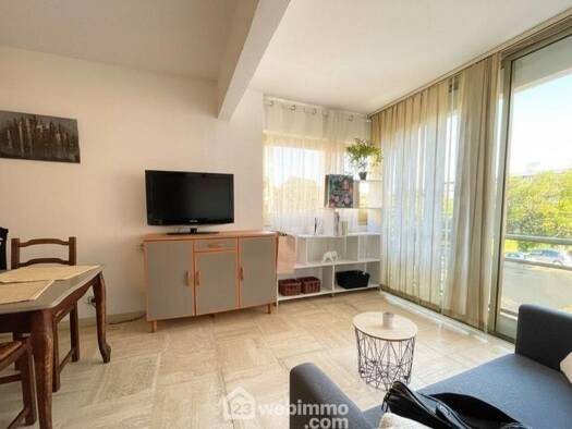 Appartement à vendre 149 000 € 2 pièces 1 chambre 34 m² 1er étage Les Bouteillers Sainte-Maxime 83120