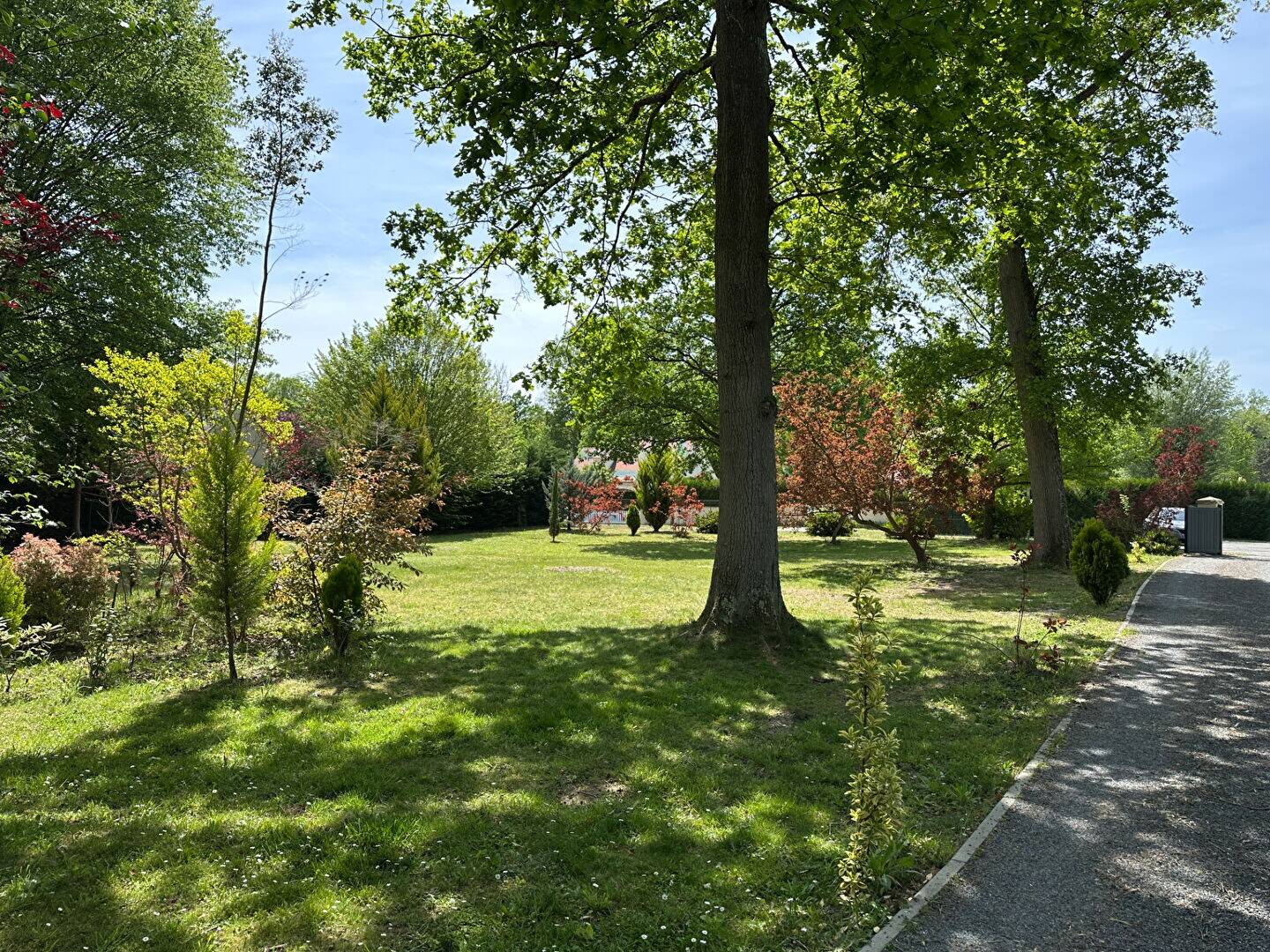 Maison à vendre, 204m², NOISY SUR ECOLE