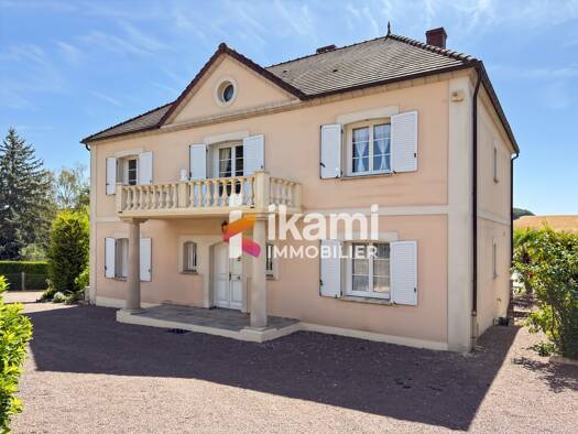 Maison à vendre 420 000 € 8 pièces 5 chambres 220 m² 2 650 m² de terrain Saligny 89100