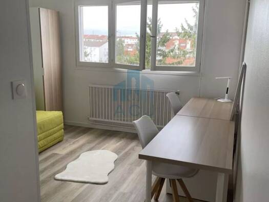 Triplex à louer 475 € 1 pièce 17 m² Étage 4/4 Haussonville-Blandan-Donop Nancy 54000