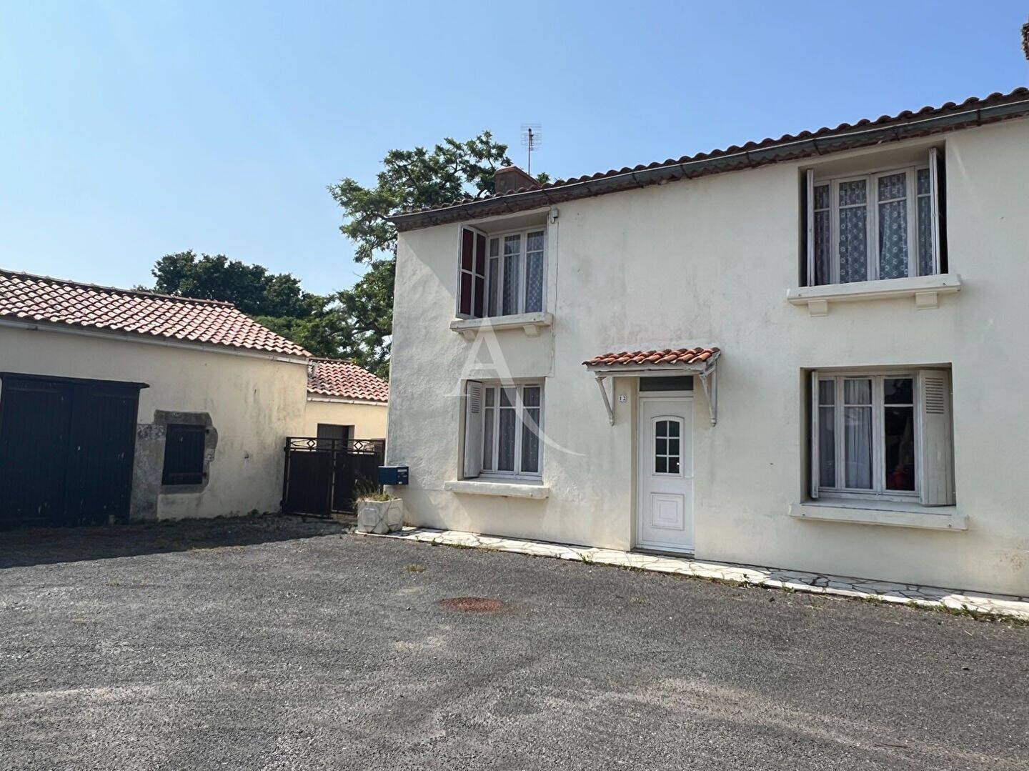 Maison à vendre, 113m², GROSBREUIL