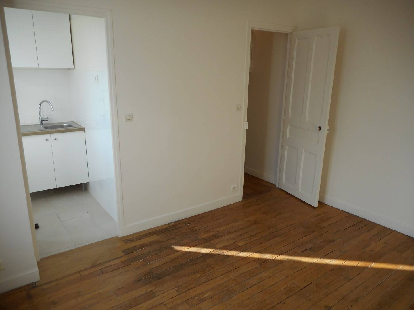 Maison à louer, 33m², SAINT MAUR DES FOSSES