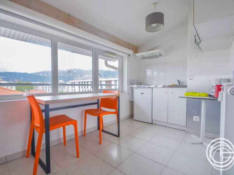 Maison à louer, 18m², NICE