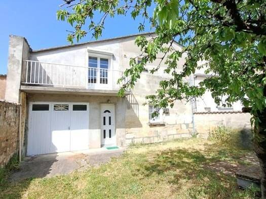 Maison à vendre 144 900 € 3 pièces 2 chambres 108 m² 305 m² de terrain Saint-Seurin-sur-l'Isle 33660