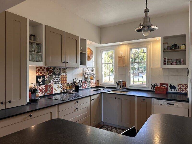 Maison à louer, 167m², VENTABREN