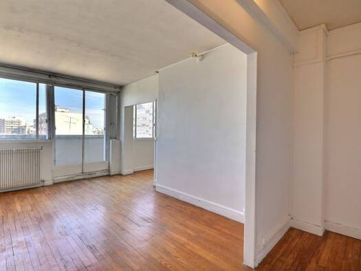 Appartement à vendre 350 000 € 3 pièces 2 chambres 60 m² Étage 7/7 Jules Ferry Montrouge 92120