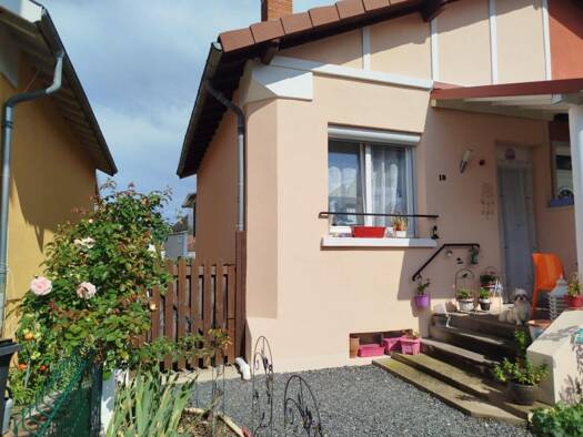 Maison à vendre 111 000 € 3 pièces 2 chambres 69 m² 116 m² de terrain Bellerive sur Allier 03700