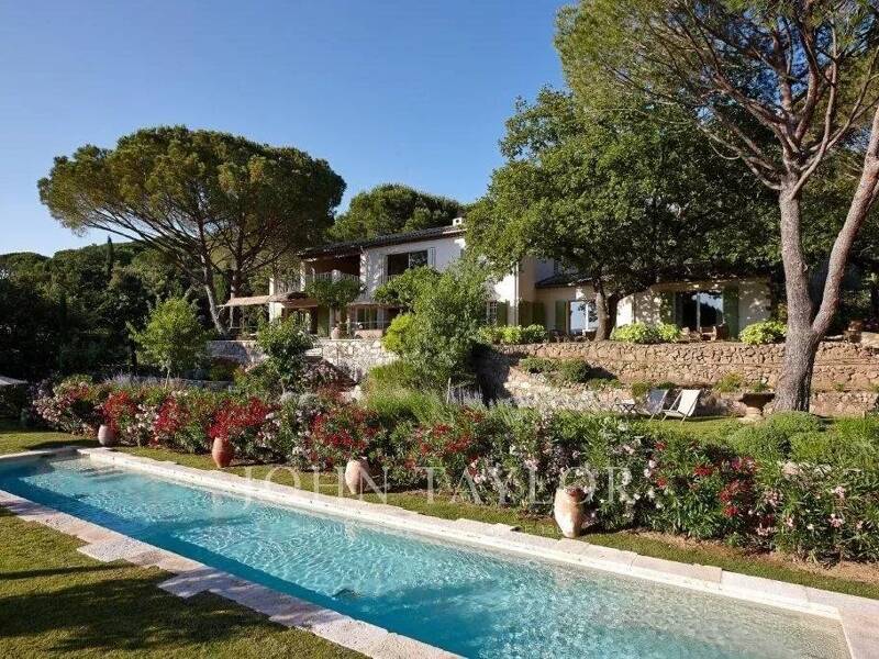 Maison à vendre, 350m², GRIMAUD