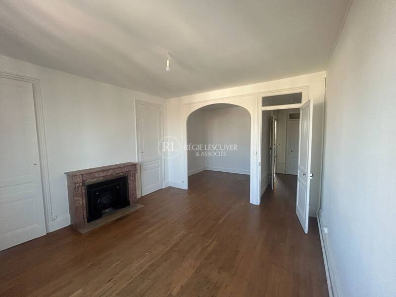 Maison à louer, 107m², LYON 3E