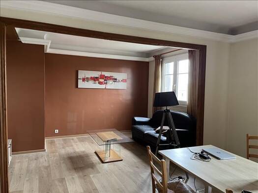 Appartement à louer 905 € 3 pièces 2 chambres 78 m² Étage 2/3 Les Cévennes - Clementville Montpellier 34000