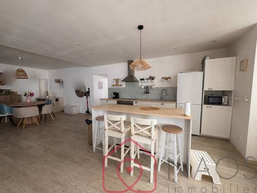 Maison à vendre 166 000 € 4 pièces 2 chambres 125 m² 300 m² de terrain Puiseaux 45390