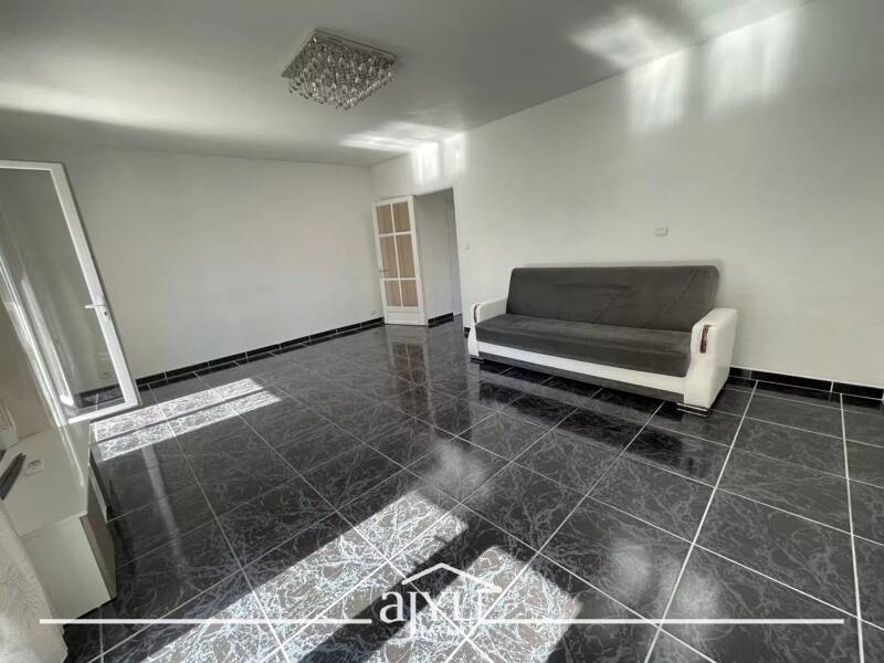 Maison à louer, 82m², MARSEILLE 13E