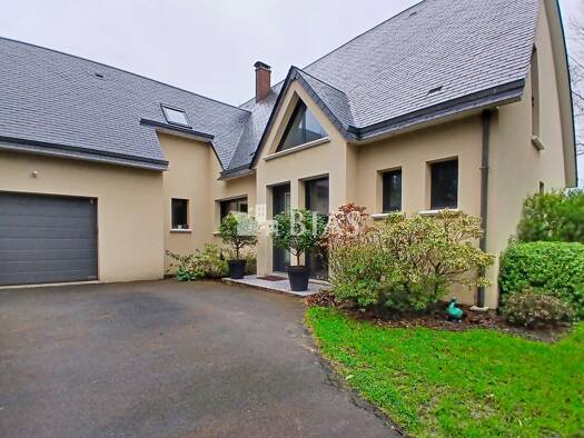 Maison à vendre 695 000 € 7 pièces 4 chambres 197 m² 2 670 m² de terrain Gonneville-sur-Honfleur 14600