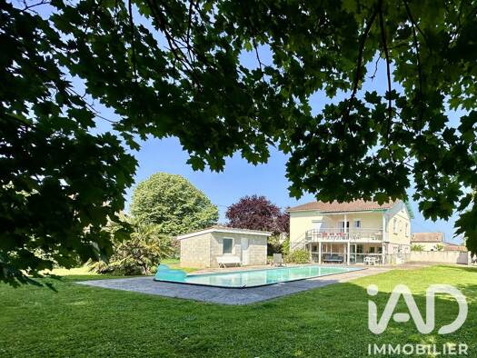 Maison à vendre 168 000 € 9 pièces 4 chambres 190 m² 2 587 m² de terrain La Queille-Grand Jean Tonneins 47400