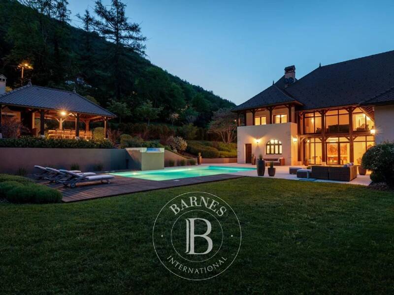 Maison à vendre, 570m², SEVRIER