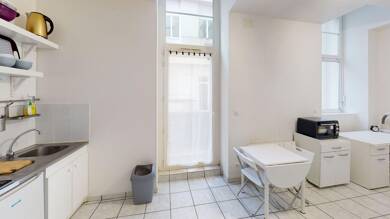 Appartement à louer 310 € 1 pièce 20 m² Étage 2/1 Bellevue-Solaure Saint-Étienne 42100