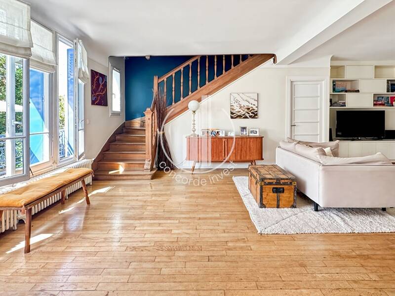 Maison à vendre, 247m², BOIS COLOMBES