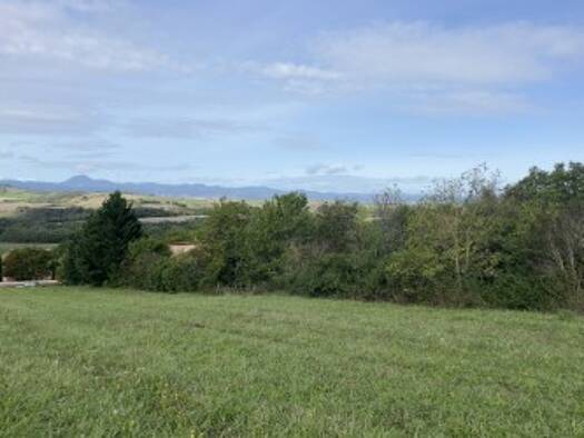 Terrain constructible viabilisé à vendre 80 000 € 520 m² de terrain Mur-sur-Allier 63111