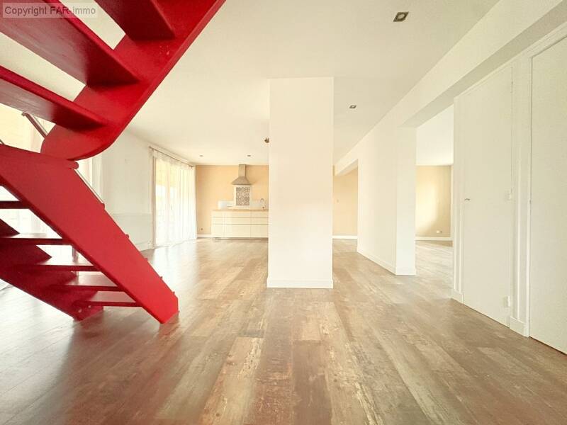 Maison à vendre, 153m², QUINTAL