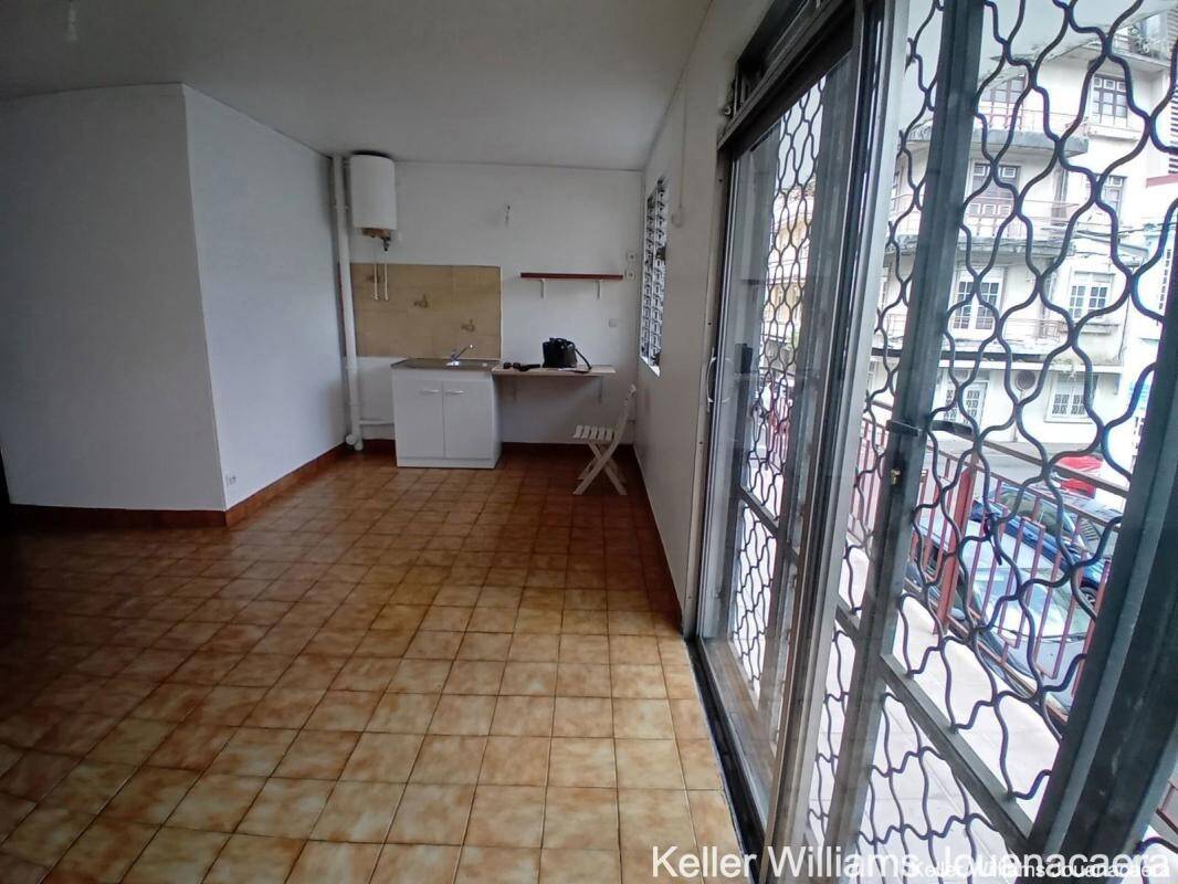 Maison à vendre, 25m², FORT DE FRANCE
