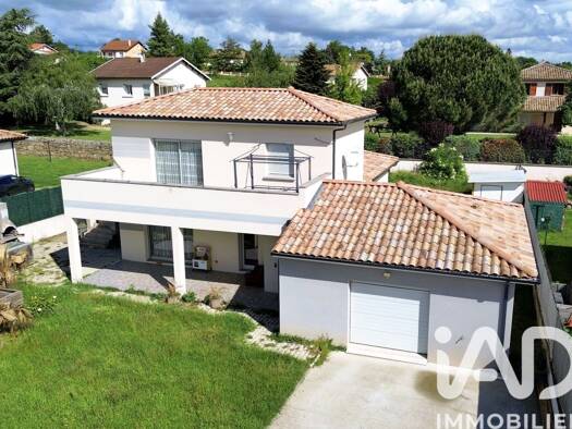 Maison à vendre 319 000 € 7 pièces 3 chambres 140 m² 850 m² de terrain Quintenas 07290