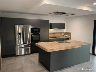 Maison de plain-pied à vendre 335 000 € 5 pièces 4 chambres 122 m² 1 600 m² de terrain Néfiach 66170