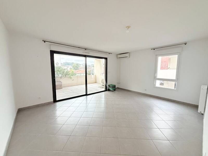 Maison à louer, 78m², NIMES