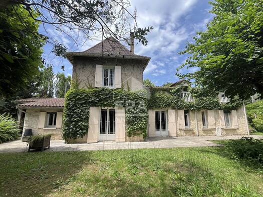 Maison à vendre 336 000 € 8 pièces 5 chambres 204 m² 2 494 m² de terrain Port-Sainte-Foy-et-Ponchapt 33220