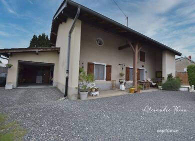 Ferme à vendre 239 305 € 4 pièces 2 chambres 95 m² 1 887 m² de terrain Dompierre-sur-Veyle 01240