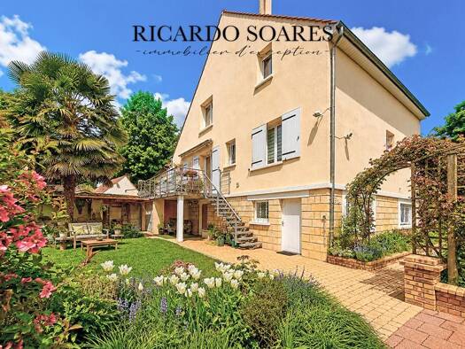 Maison à vendre 316 000 € 7 pièces 4 chambres 164 m² 392 m² de terrain Monchy-Saint-Éloi 60290