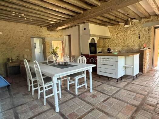 Maison à vendre 108 800 € 4 pièces 3 chambres 146 m² Coulonges-les-Hérolles 86290