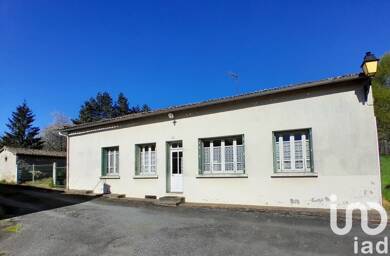 Maison à vendre 60 000 € 4 pièces 3 chambres 91 m² 1 152 m² de terrain La Boissière-en-Gâtine 79310