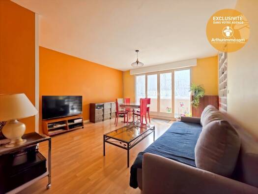 Appartement à vendre 134 400 € 3 pièces 2 chambres 62,4 m² 1er étage Aguado Évry-Courcouronnes 91000