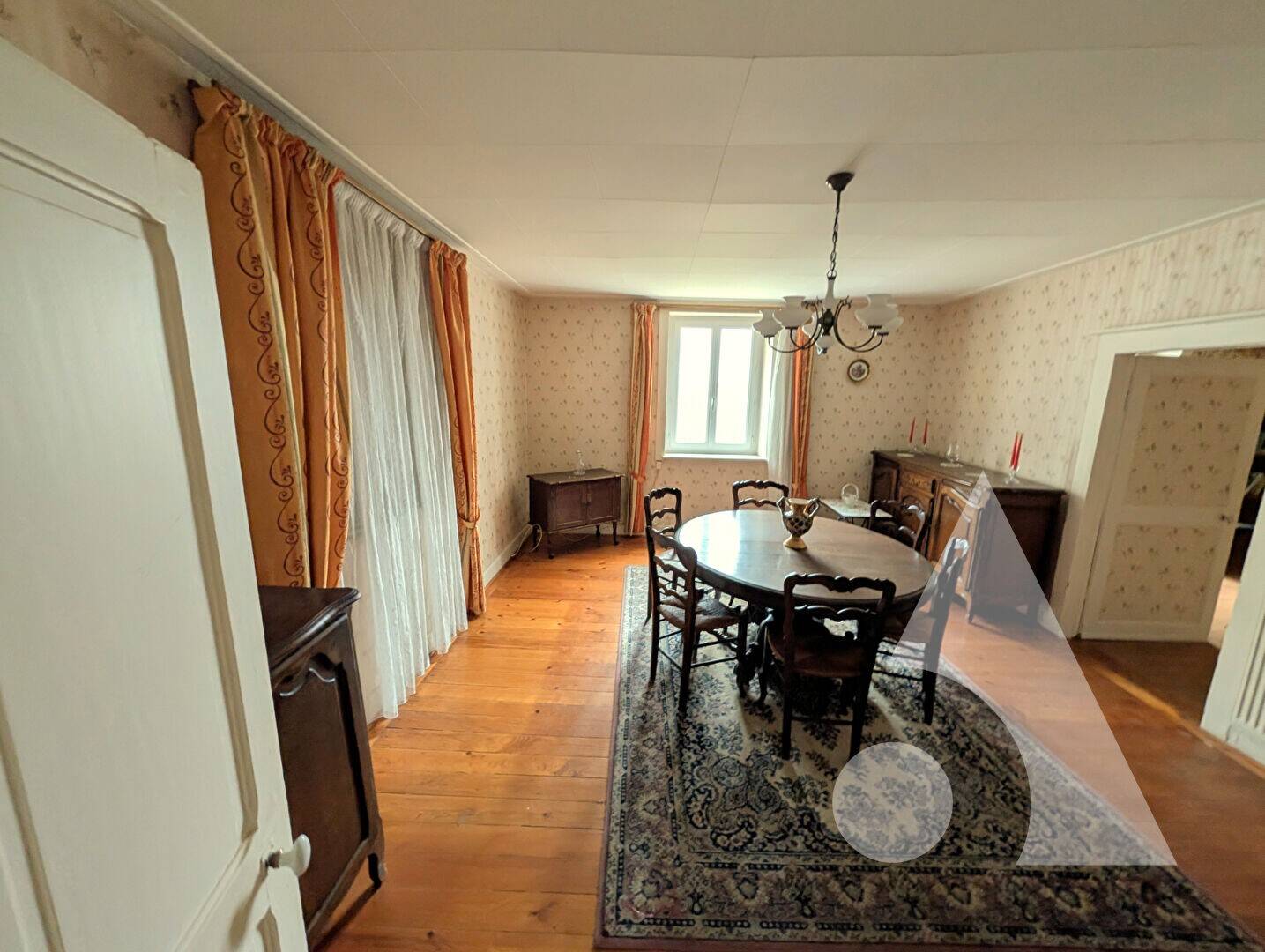 Maison à vendre, 118m², DOLE