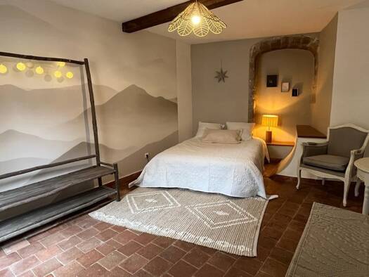 Appartement à louer - logement étudiant 480 € 2 pièces 1 chambre 48 m² 1er étage Largentière 07110