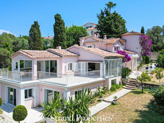 Villa à vendre 3 600 000 € 8 pièces 5 chambres 264 m² 3 013 m² de terrain Le Cap Antibes 06160
