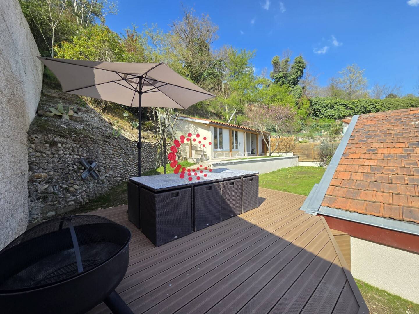 Maison à vendre, 120m², SAINTE FOY LES LYON