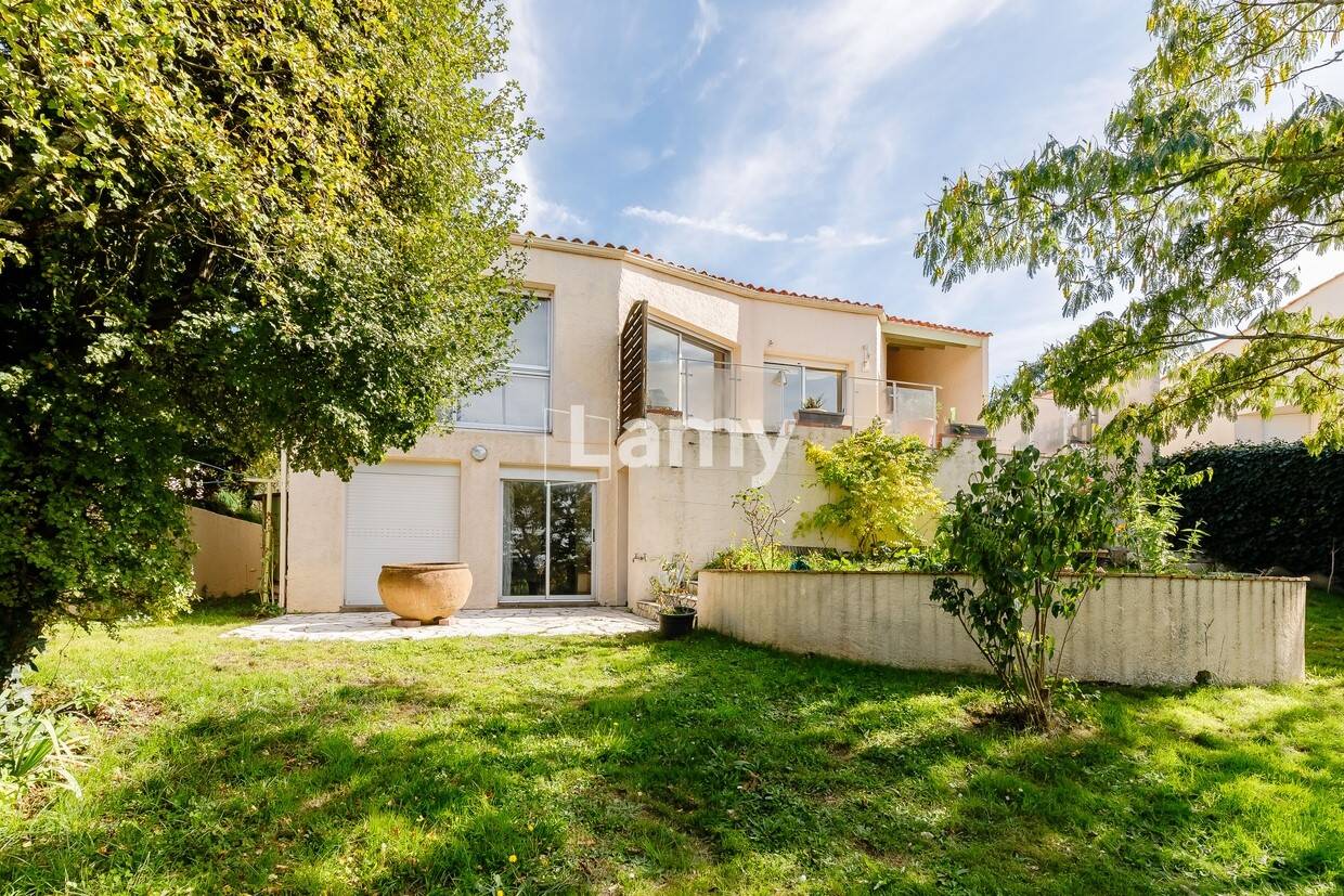 Maison à vendre, 165m², LA ROCHE SUR YON