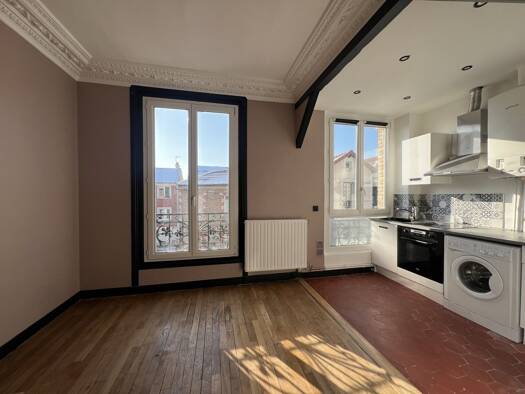 Appartement à vendre 276 000 € 2 pièces 1 chambre 39 m² Étage 1/4 Rigollot-Roublot-Carrières Fontenay-sous-Bois 94120